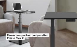 imagem com duas mesas compactas da slikdesk flex e flex 2 na cor preta, flex está com um notebook branco aberto em cima em uma sala com sofás.